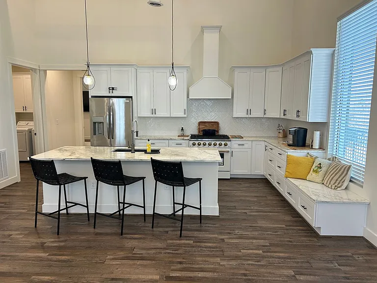 165 Morrow Ave #201 — Photo 2