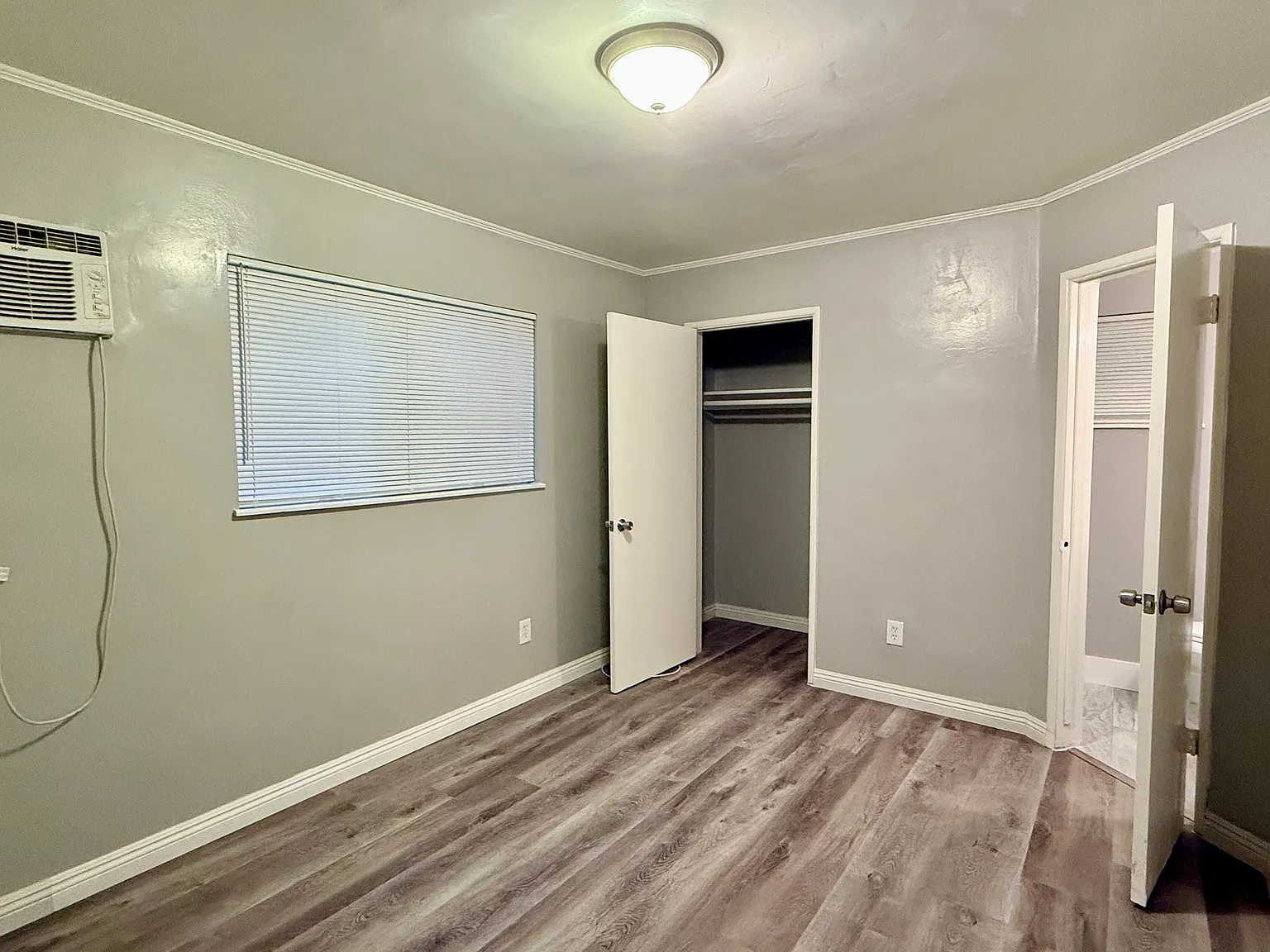 1 bed, 450 sqft, $1,680 — Photo 4