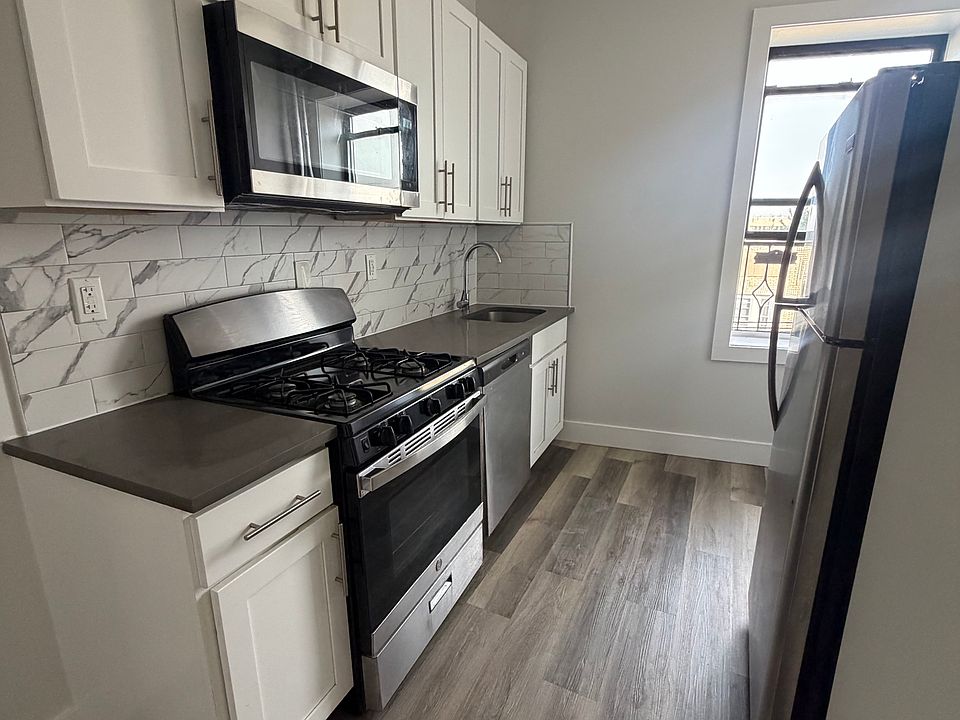 1st image of 158 Bergen Ave APT 45