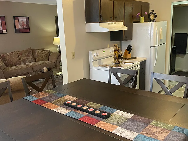 Gardenview Apartments — Photo 6