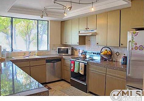 5th image of 4070 Riviera Dr Unit 10