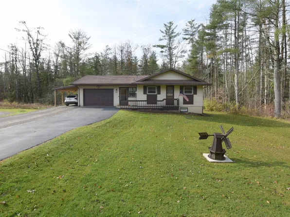 410 Cloverdale Rd, Chenango Forks, NY 13746