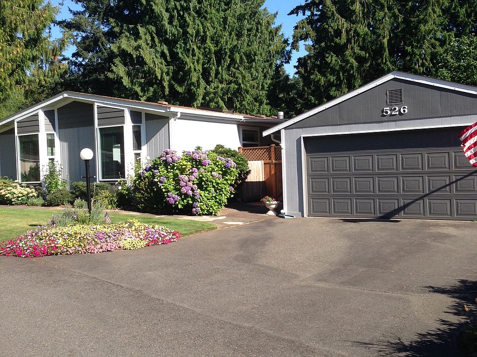 1st image of 526 181st Street Ct E
