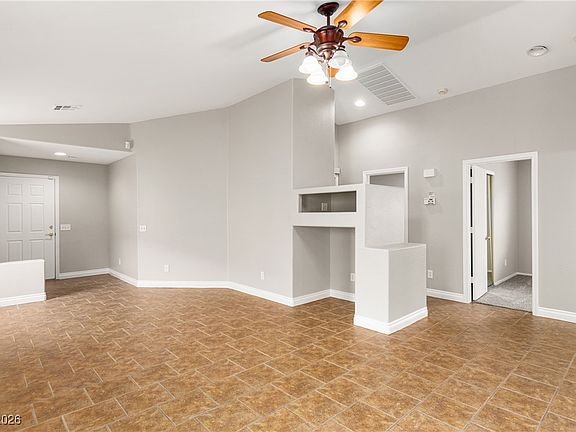 5th image of 9629 Marigny Ct