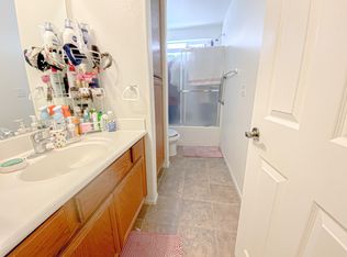 2442 Horizon Dr W, Rosamond, CA 93560