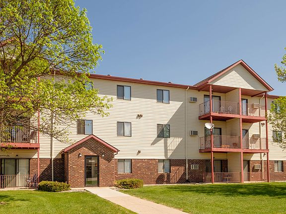Bridgeport Apartments ; Fargo, ND