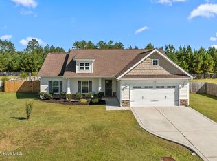 109 Gillcrest Ln, Hubert, NC 28539