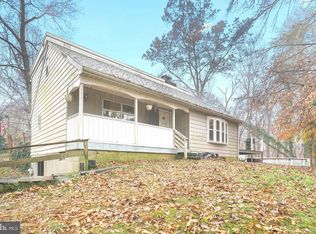 51 Glory Ln, Elkton, MD 21921