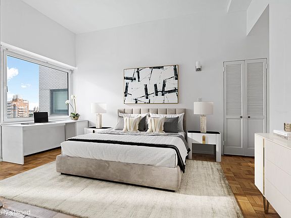 2nd image of 303 E 57th St #27DE