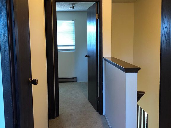 5th image of 306 Bedrock Dr APT A