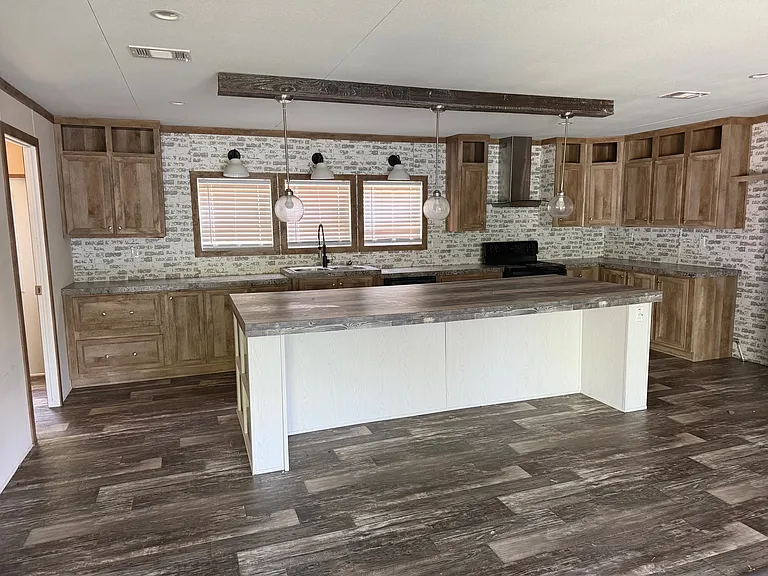 5619 Arkansas Trl — Photo 10
