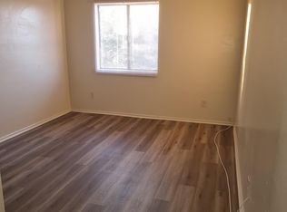 38652 11th St E #19, Palmdale, CA 93550