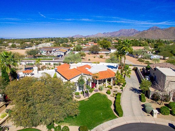02-Desert Cove