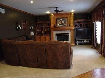 4th image of 1432 NE Tara Dr