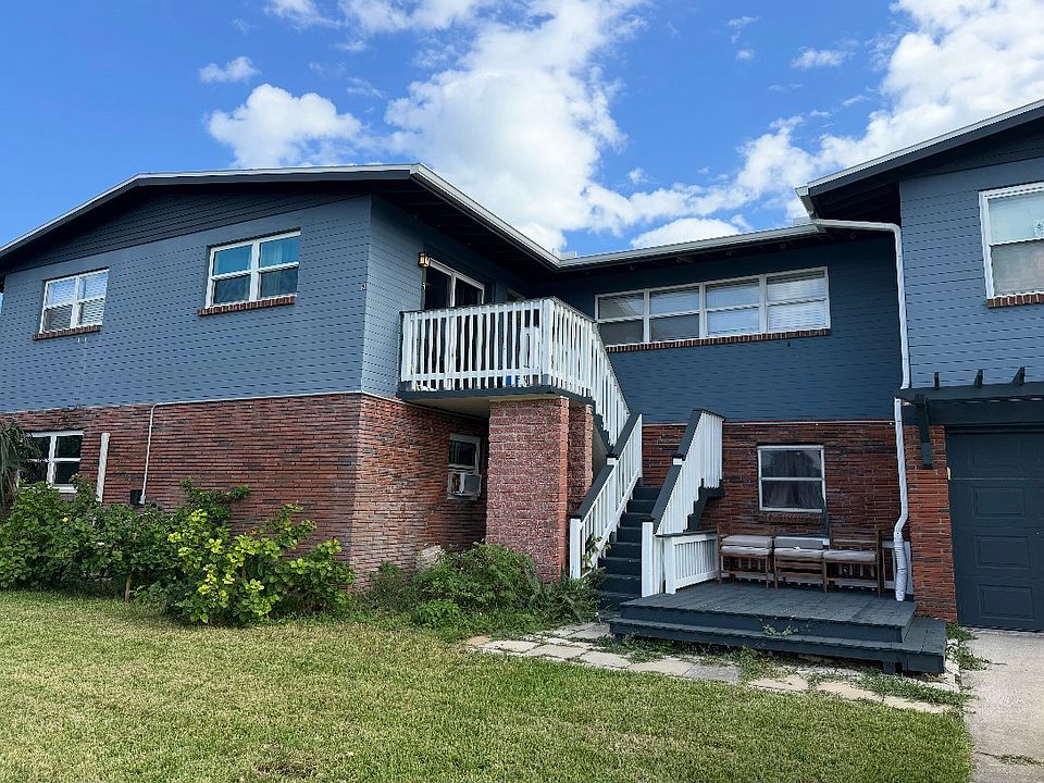 1st image of 124 Glen Myra Ave #3