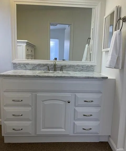 Master Vanity
