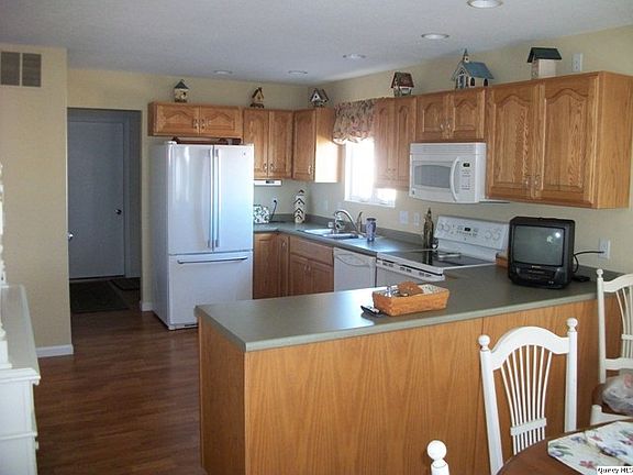 Home for Sale in Quincy, IL $179,900