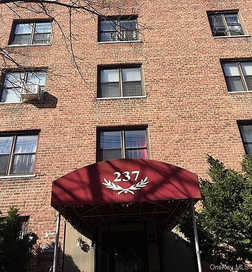 1st image of 237 N Broadway APT 6B