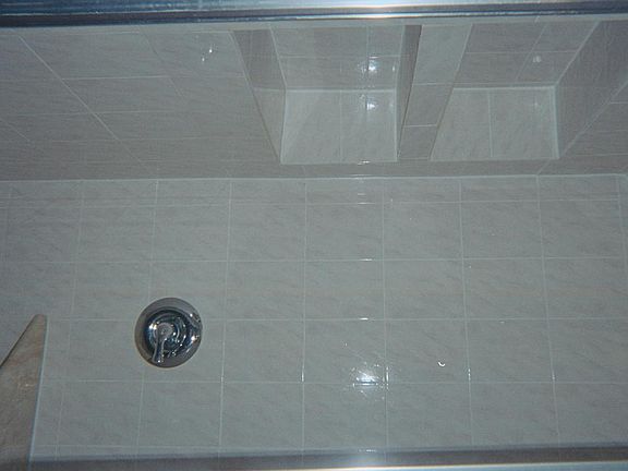 Large 2 people shower