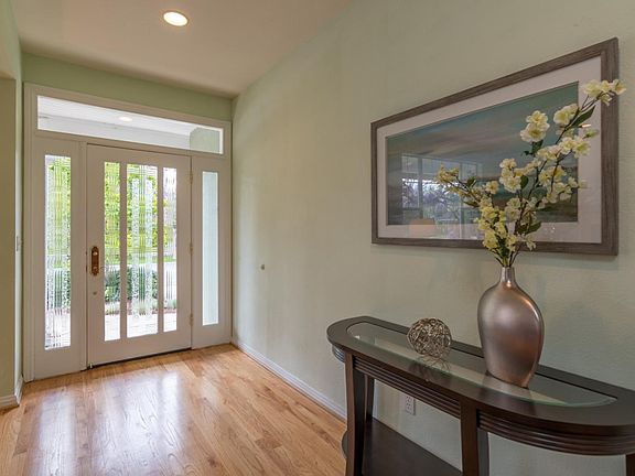 4th image of 1697 Littleton Pl