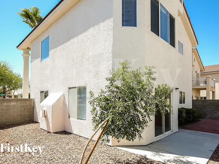 3600 N Tomsik St — Photo 18