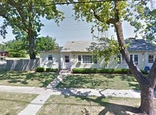 418 W Keith Ave, Waukegan, IL 60085