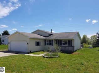 3881 Paddock Dr, Traverse City, MI 49685