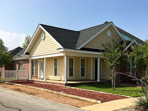 1658 Cotton Crossing Ln, New Braunfels, TX 78130