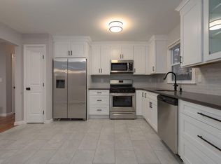 8 Chatham St, Suffern, NY 10901