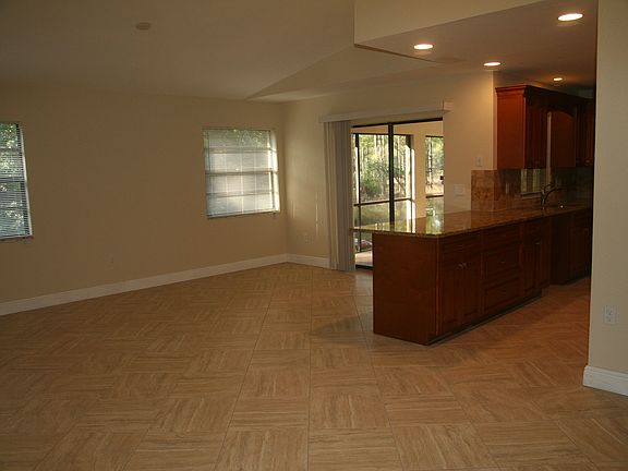 Family Room/Kitchen