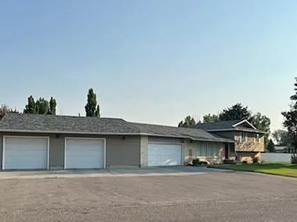 2105 S Heather Ln, Ammon, ID 83406