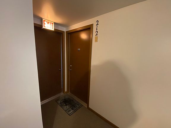 5th image of 4926 W 134th St #212