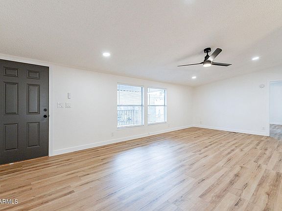 4th image of 19602 N 32ND Street #31