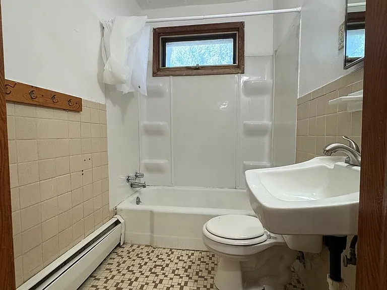 616 Ivy Ave E — Photo 21