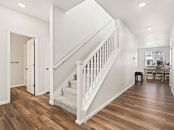 2nd image of 4419 Caramel St