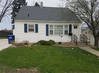 1616 E 26th St, Sioux Falls, SD 57105