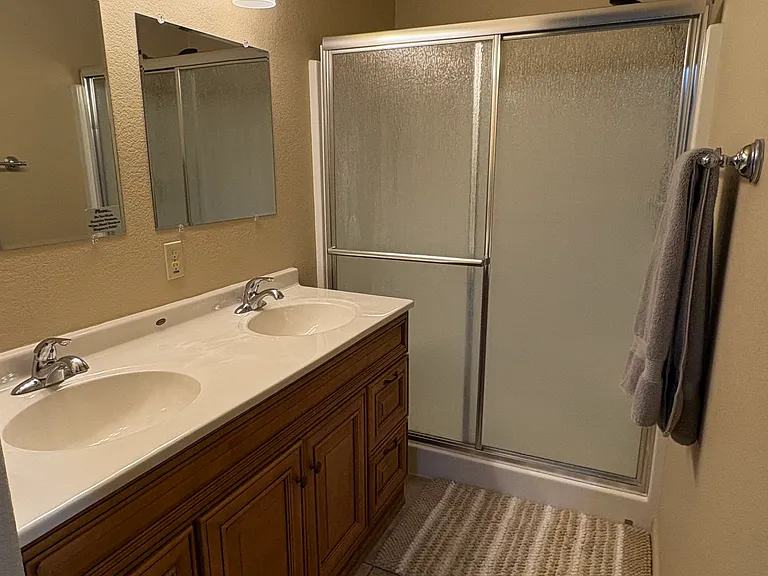 706 S Wind River Dr — Photo 8