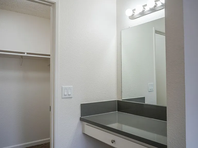 Orange Glen — Photo 24