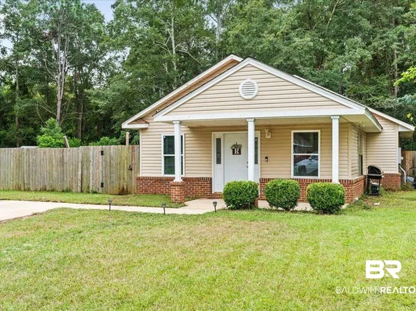3828 McGrue Ln, Mobile, AL 36605
