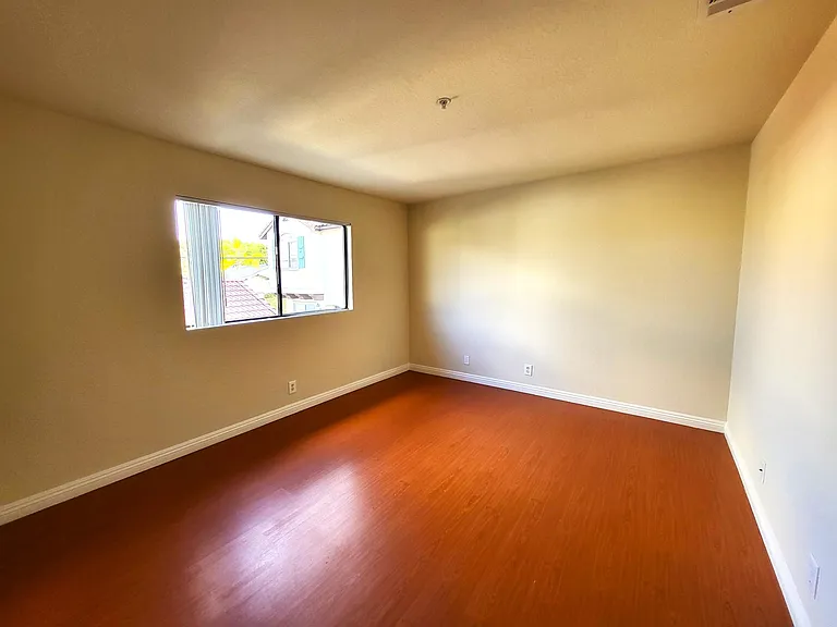 10888 Walnut St #8 — Photo 11