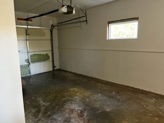 4th image of 11711 Lawndale Ave #822715