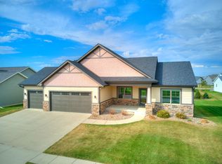 2721 Danbury Rd, Ames, IA 50010