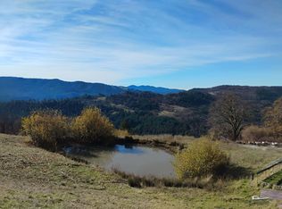 11 Bronco Ct, Bridgeville, CA 95526