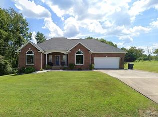 120 Rookwood Dr, Corbin, KY 40701