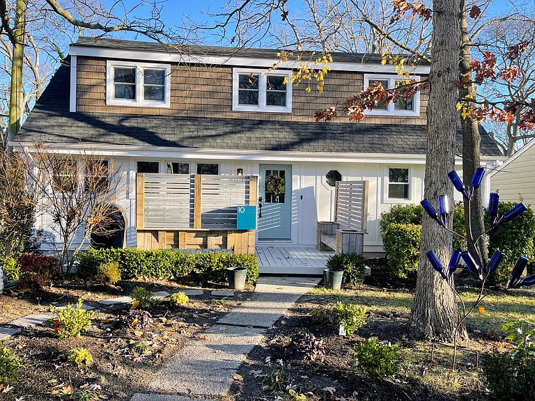 10 Braddock Dr — Photo 3
