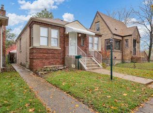 10004 S Eberhart Ave, Chicago, IL 60628