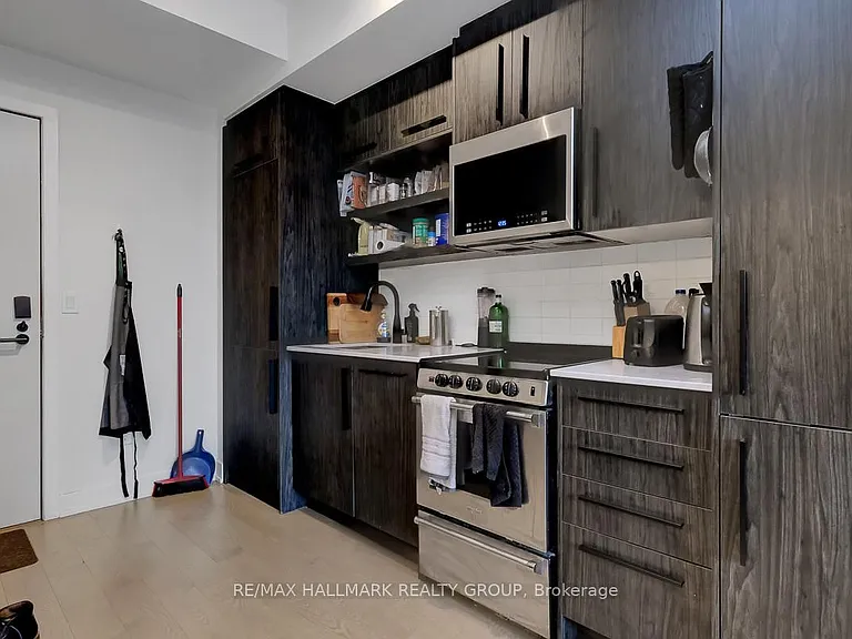 560 Rideau St #514 — Photo 3