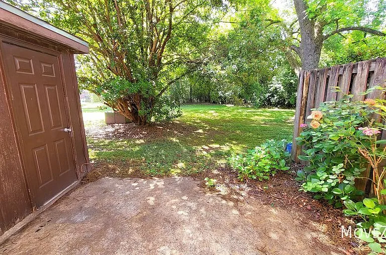5805 Nottoway Ct #D — Photo 26