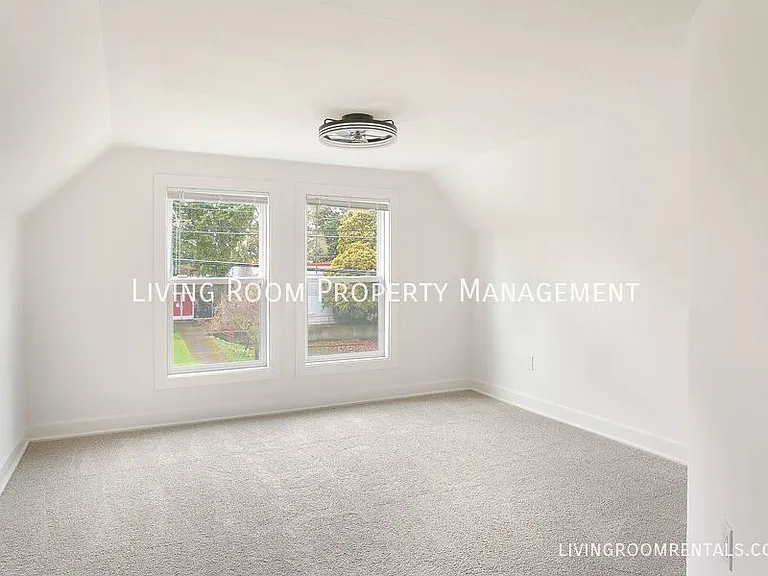 4451 SE 29th Ave — Photo 9