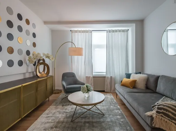 1277 East 14th Street 211B image 1 of 13